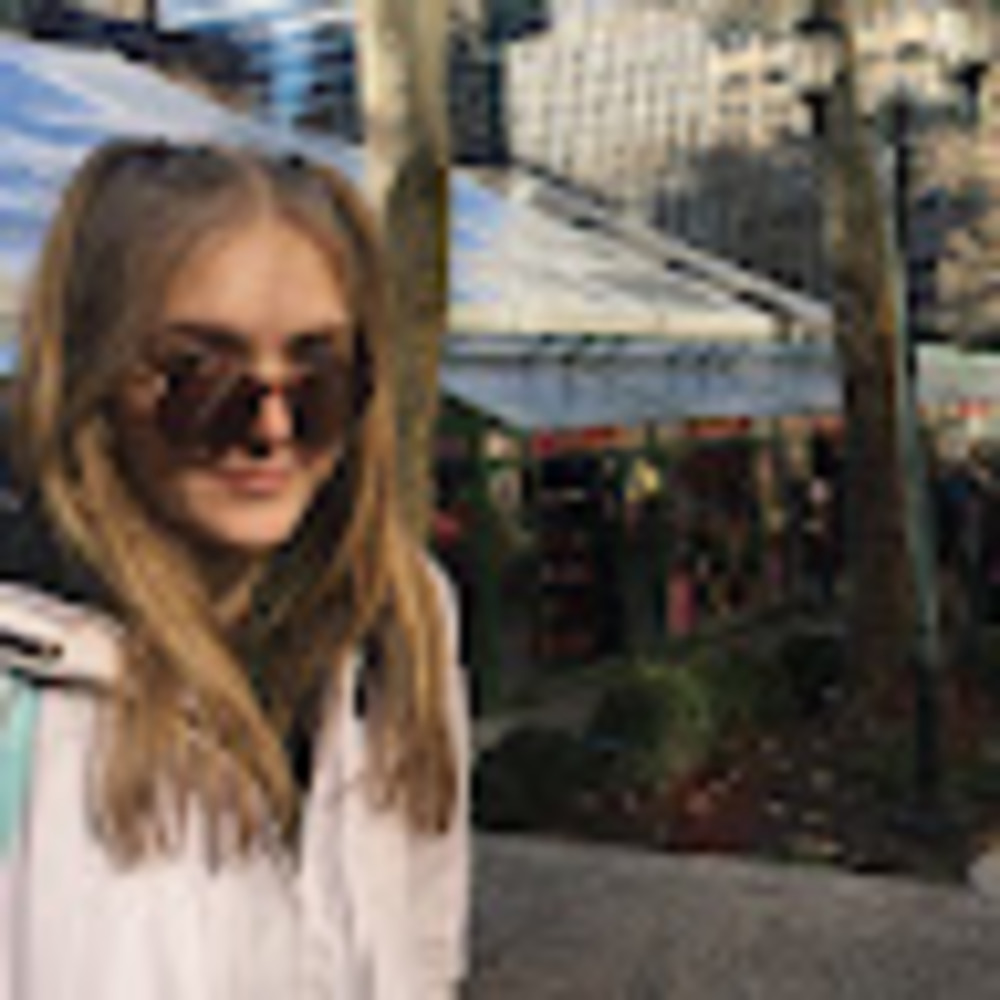 Meet your Posher, Sofia